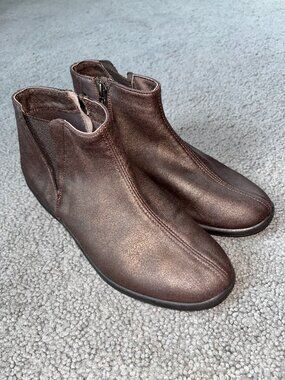 ARCOPEDICO ARDALES ANKLE BOOTS in BRONZE - RECYCLED LYTECH SYNTHETIC MATERIAL 40